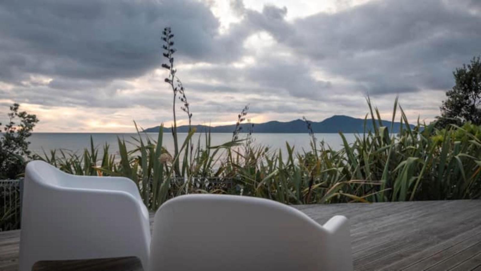 Seascapes Waterfront 2 Villa Paraparaumu Luaran gambar